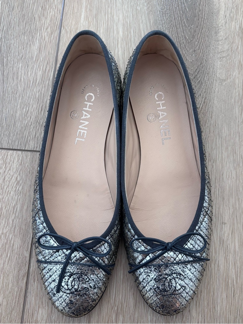 Chanel Ballet Flats Black & Silver Metallic